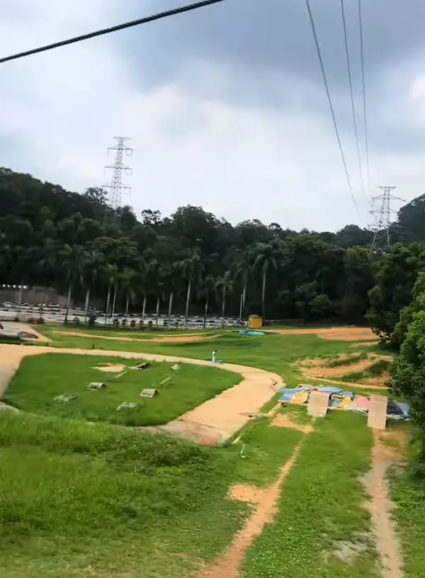 泉林大河山地车公园气垫区